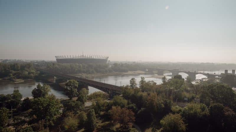 Kamera online - PGE Narodowy i Wisła widziane z dachu LOGOS Warszawa